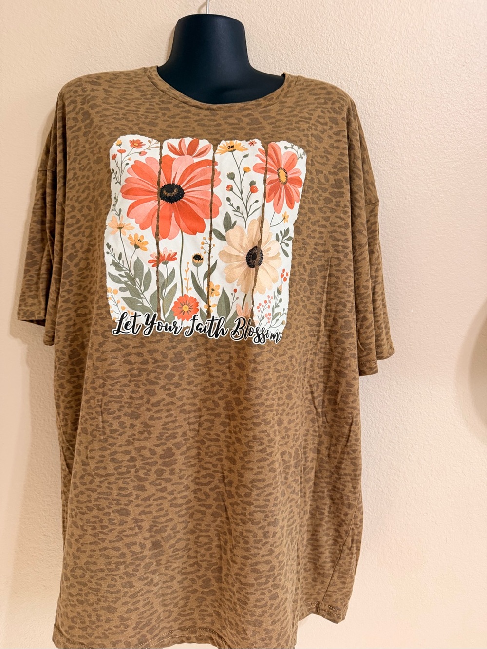 Brown Floral Graphic Short-Sleeve Tee - 'Let Your Faith Blossom'